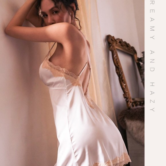 Lingerie Silk Gown for Women - Picture 3 of 12